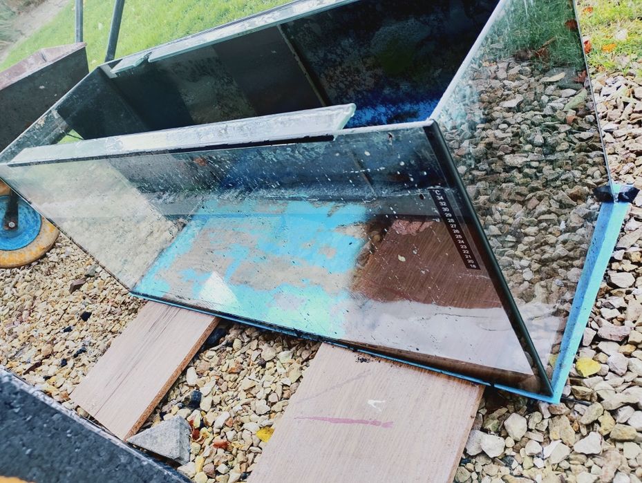 Sprzedam akwarium 250l