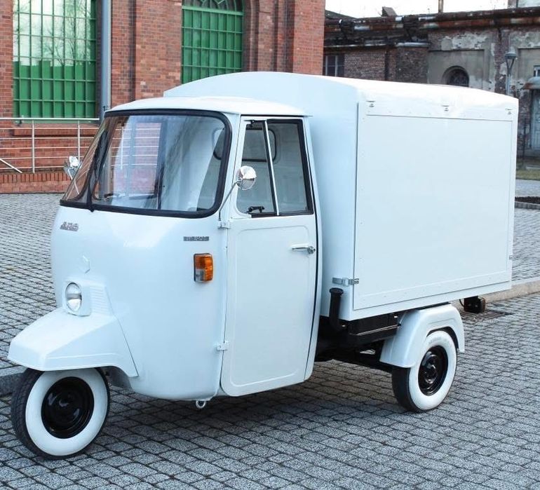 Prosecco Van, Piaggio Ape 501, mobilny bar