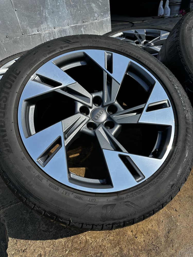 Диски 5/112 R19 Audi E-Tron Q2 A3 Q5 SQ5 A6 A8 All Road Q3 Q4 R8 RS S3