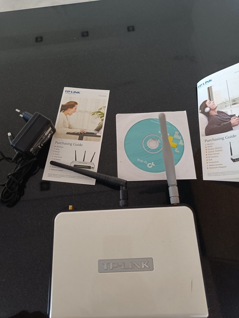 Router TP-LINK model WR 1043ND