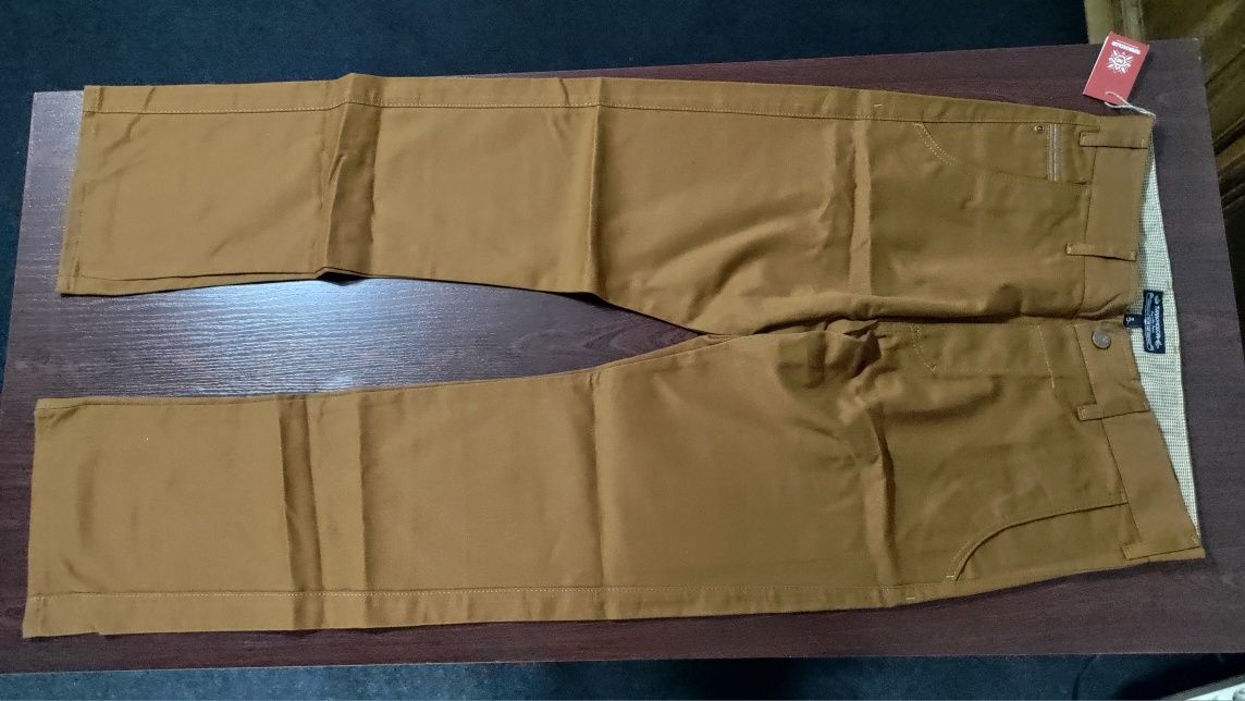 Turbokolor Chinos Regular Fit nowe brązowe rozmiar W32L32