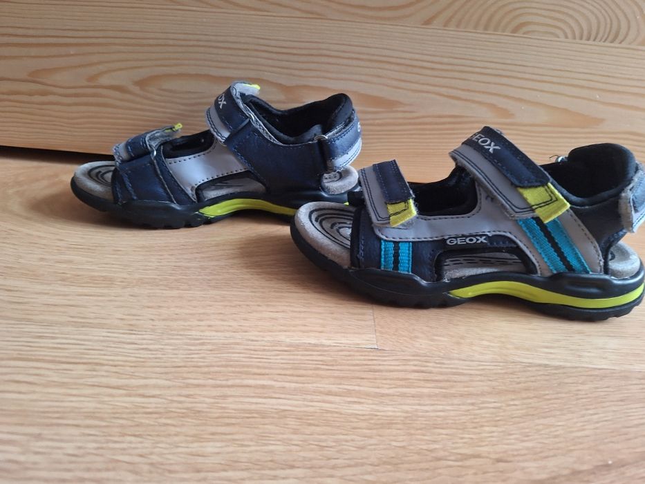 Sandałki chłopięce Geox r 28