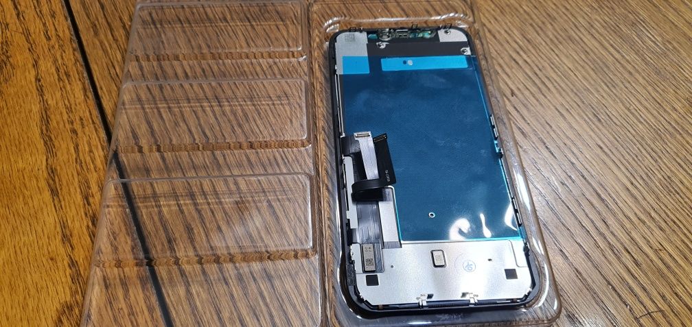 Wyświetlacz OLED iphon 11