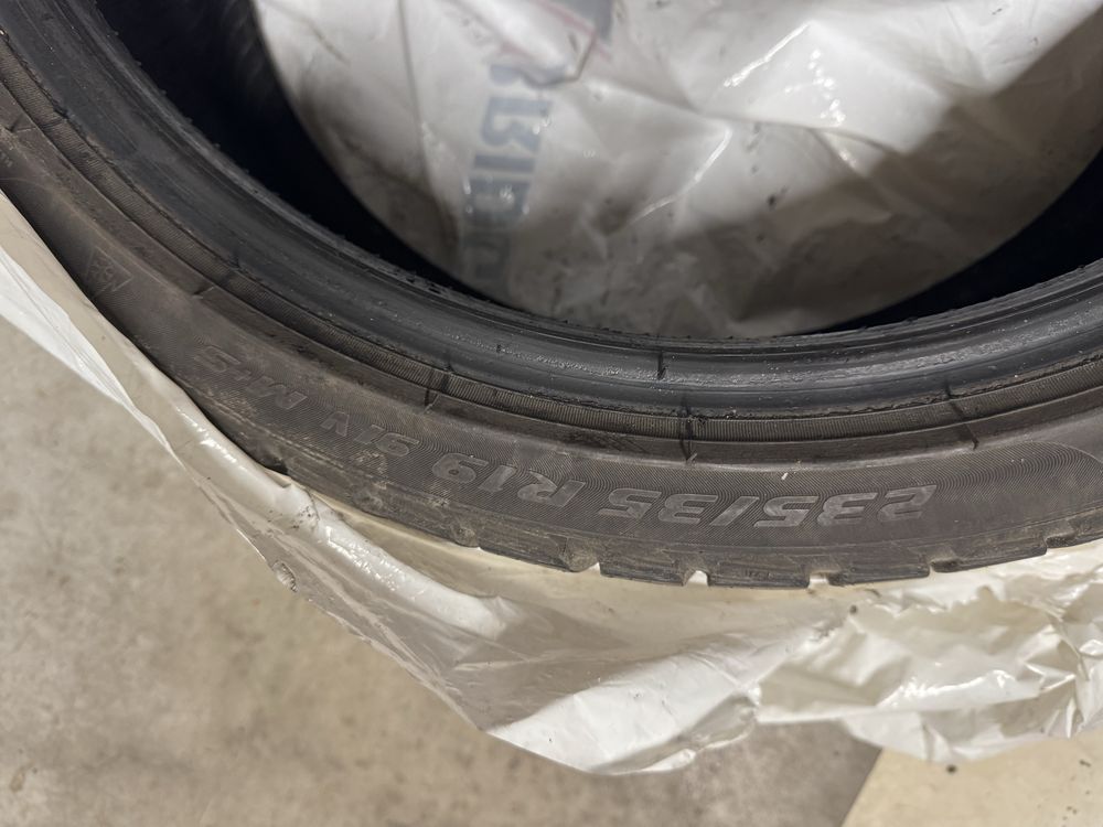3 x opony zimowe Pirelli SottoZero 3 235/35/19