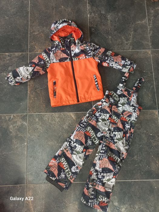 Продам демісезонний комбінезон