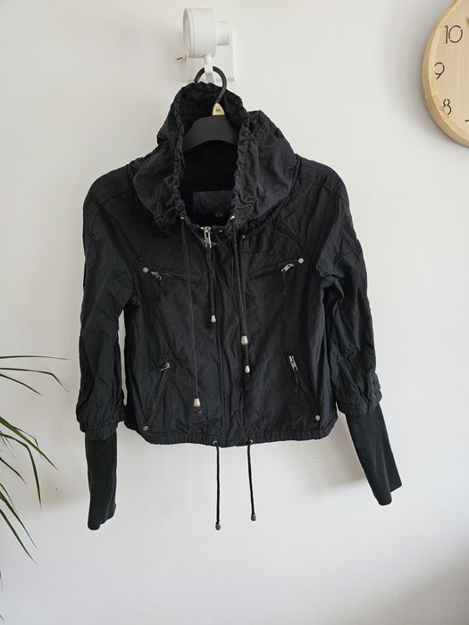 Kurtka damska czarna