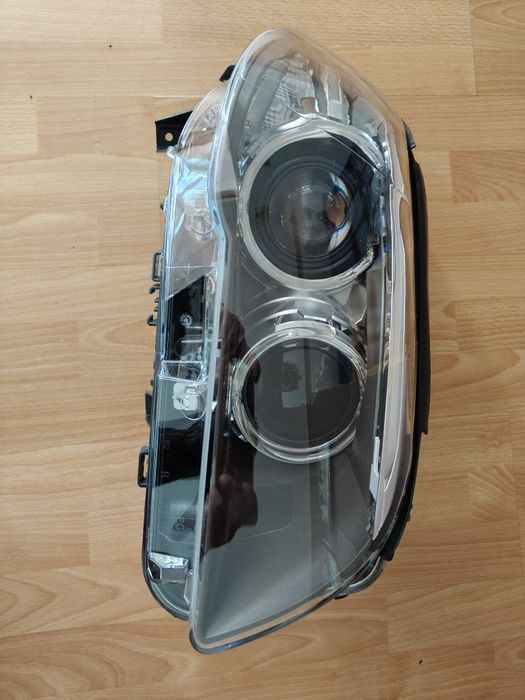BMW F10 F11 lift LCI lampa prawa bi xenon LED IDEALNA