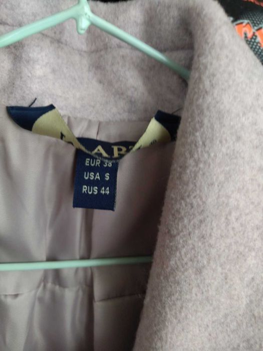 Пальто демісезонне  жіноче