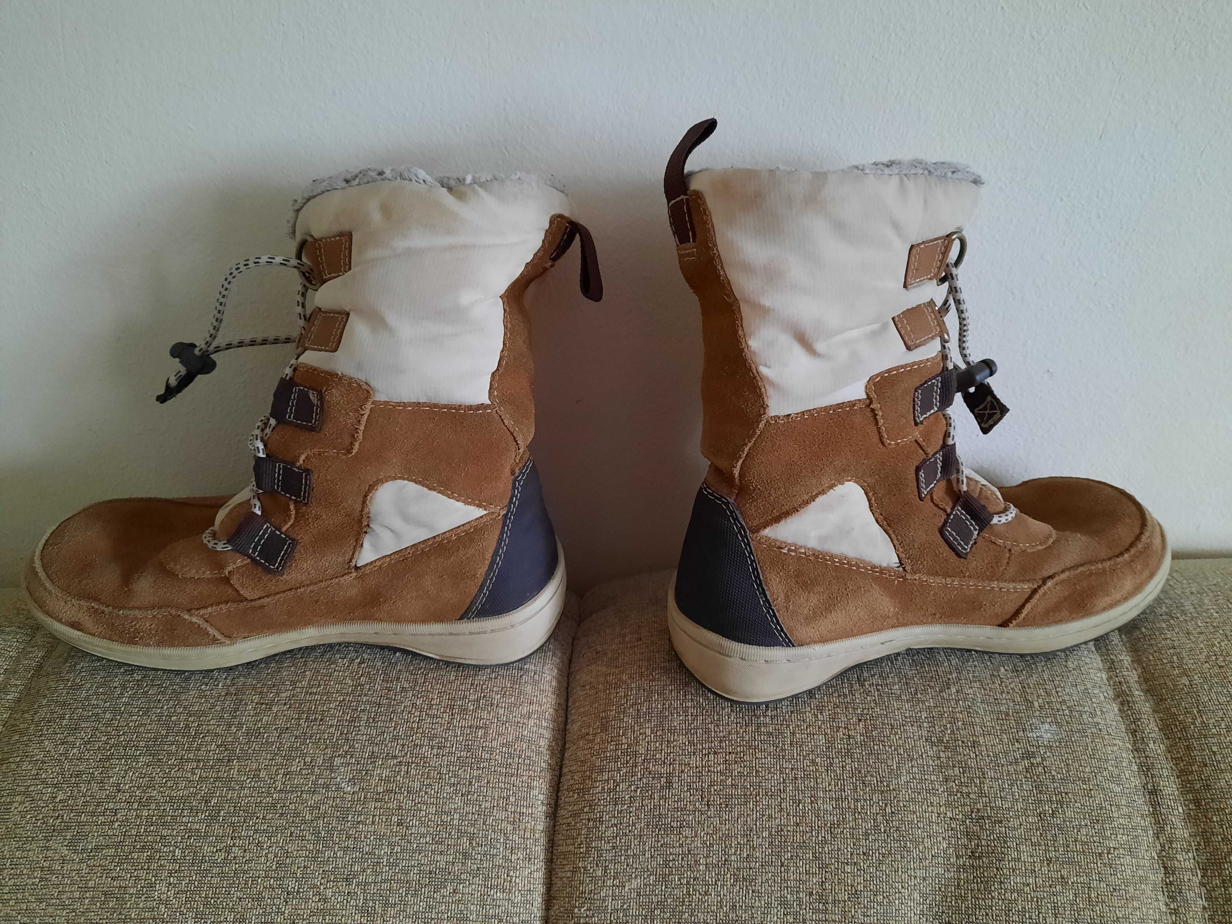 Buty dziecięce, zimowe, rozmiar EU 32,5 Jack Wolfskin.