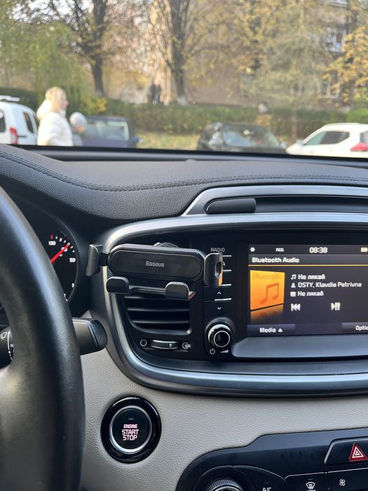 Тримач телефону автомобільний