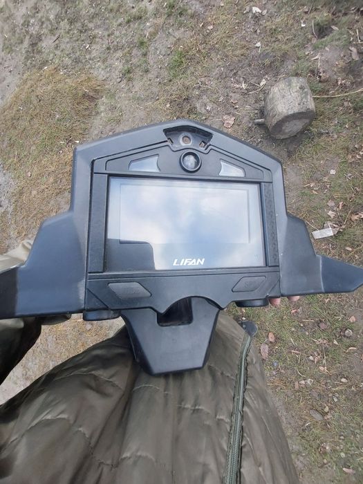 Продам приборку на мотоцикл Ліфан кп250