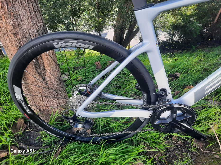 Bh rs1 carbono nova 12x2v