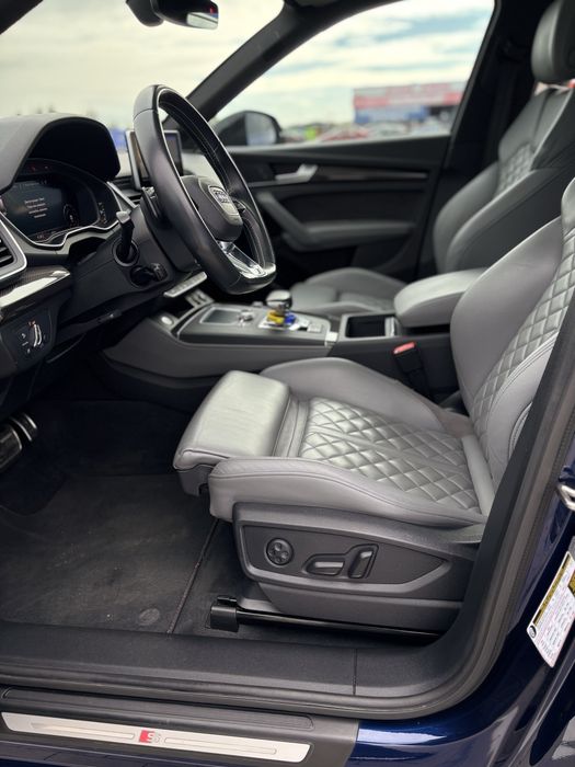 Audi SQ5 Quattro. 3.0T-354к.с