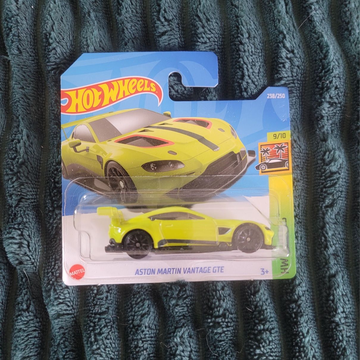 Hot Wheels Aston Martin Vantage GTE