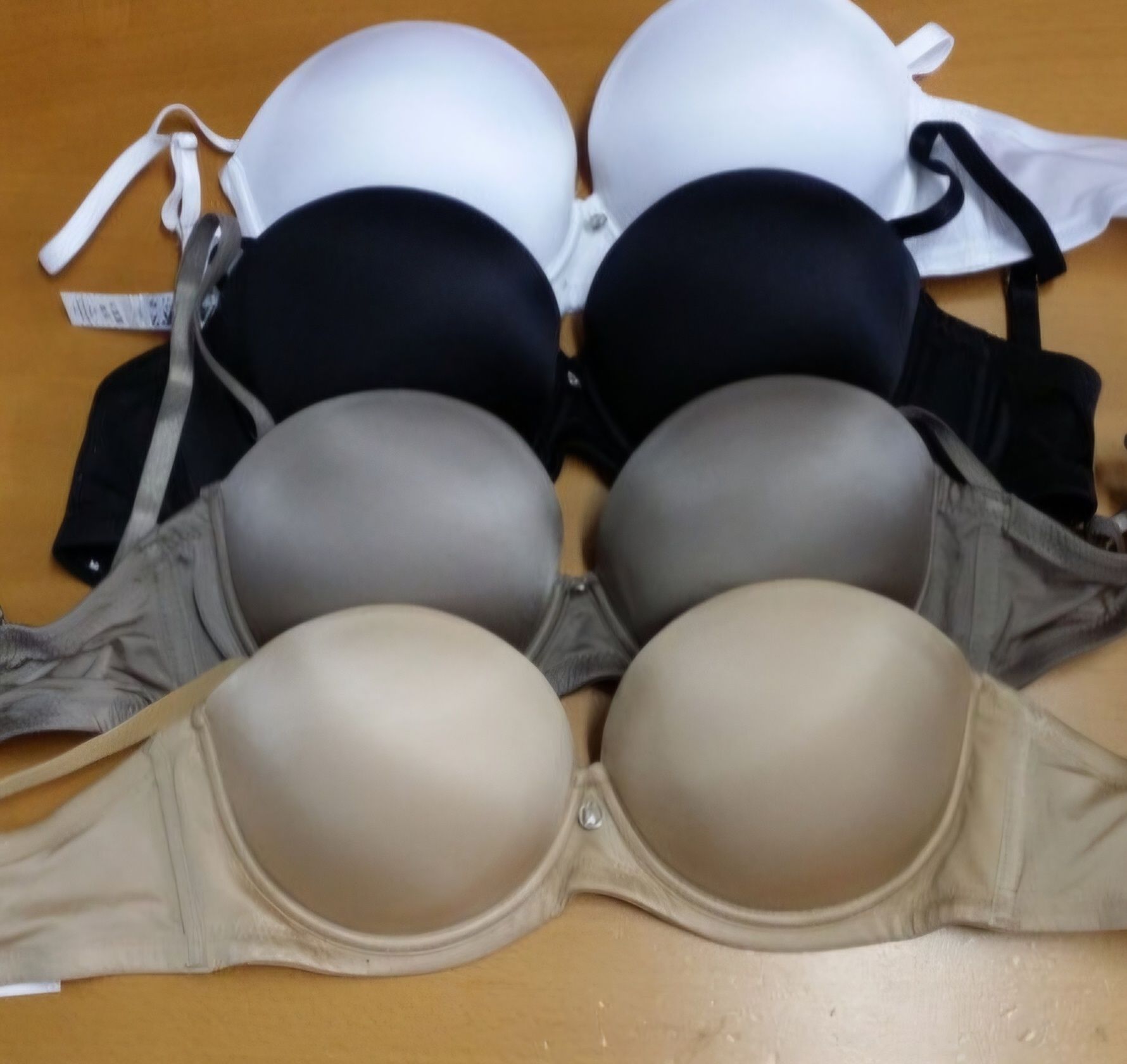Бюстгальтер подвійний push up Lormar Double Extra
up Lormar Double Ext