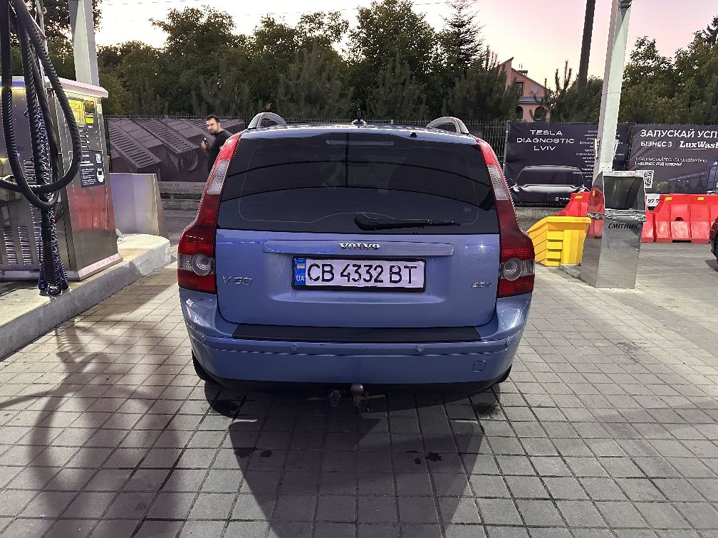 Volvo v50 2.0tdi