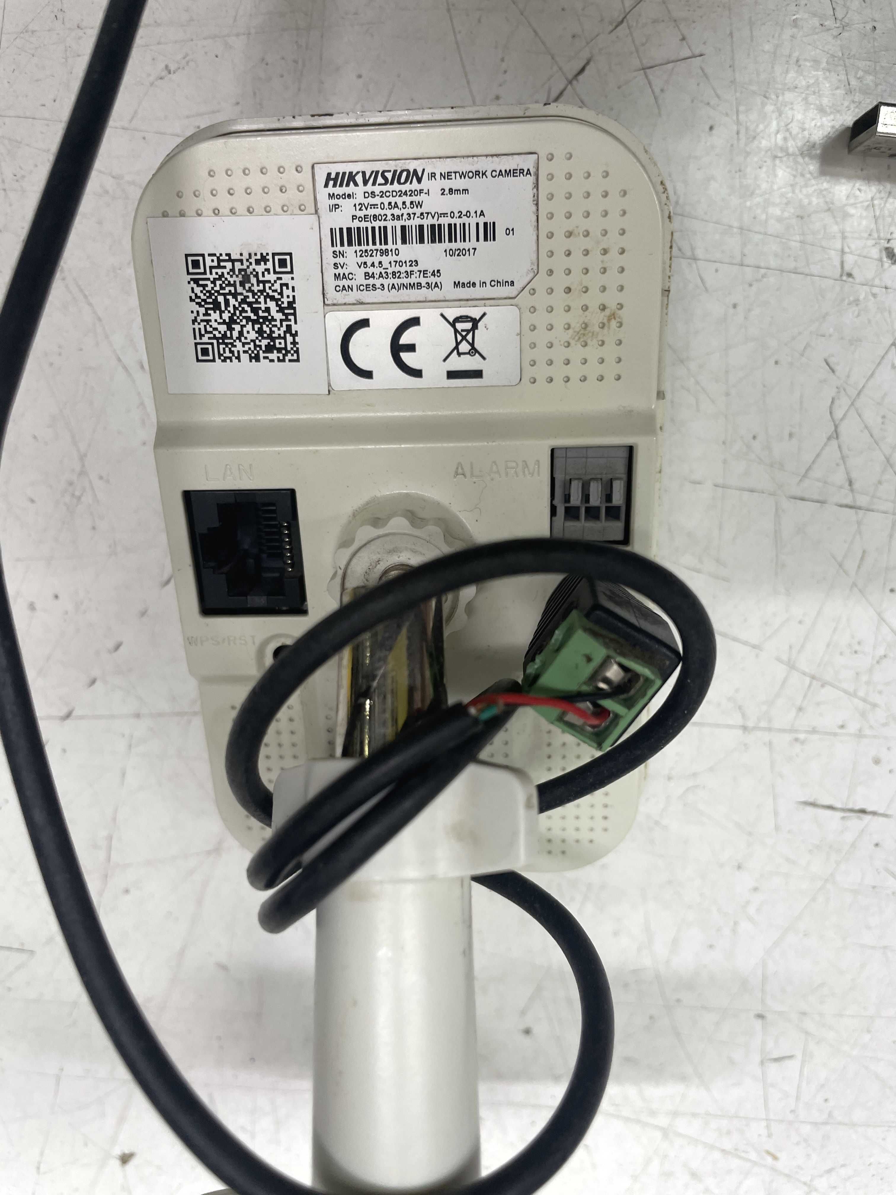 IP камера видеонаблюдения Hikvision DS-2CD2420F-I (2.8 мм)