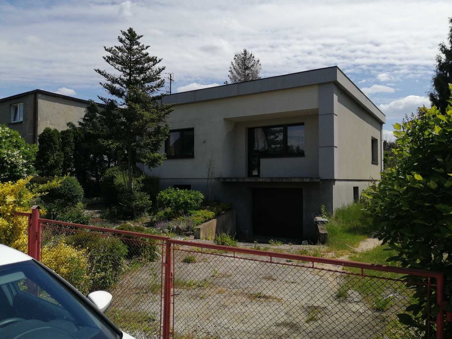 syndyk sprzeda z wolnej ręki udział w domu położonym w Bartniczce