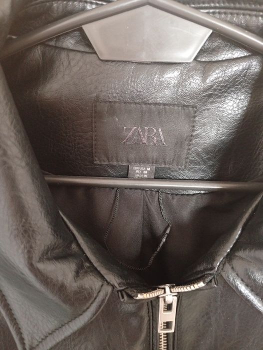 Зара куртка.Розмер М.