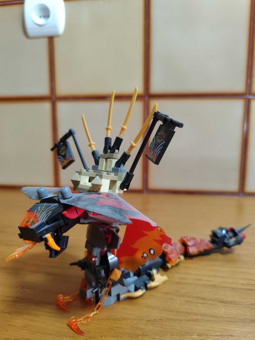 Vendo 3 sets de lego da Ninjado do Aliexpress.