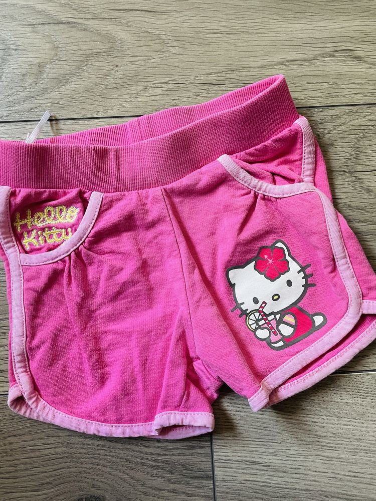 C&A 74 Hello Kitty krotkie Spodnie spodenki szorty
