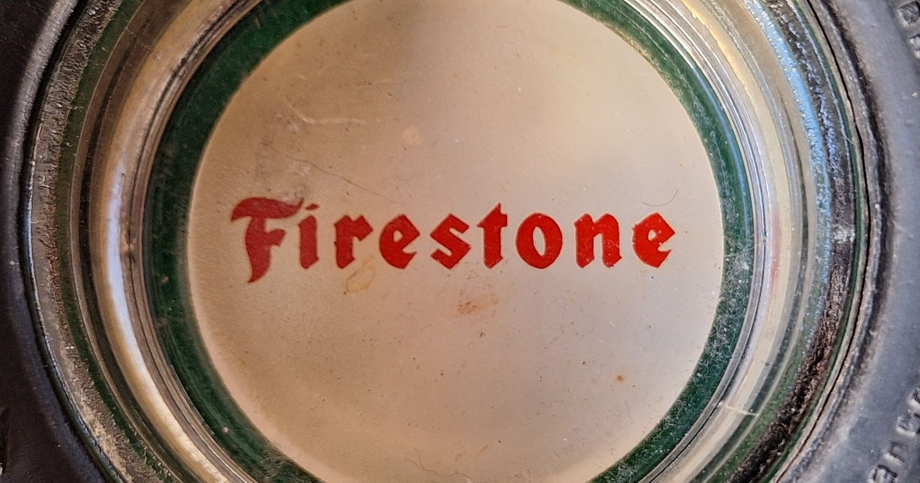Cinzeiro firestone pneu borracha