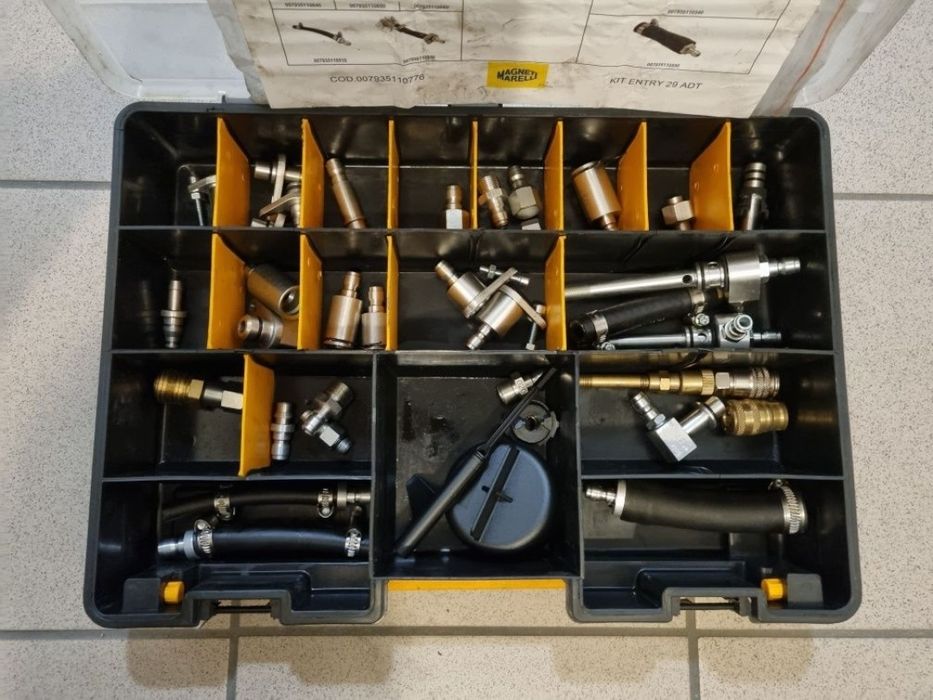 Urządzenie do dynamicznej wymiany oleju w skrzyniach automatycznych