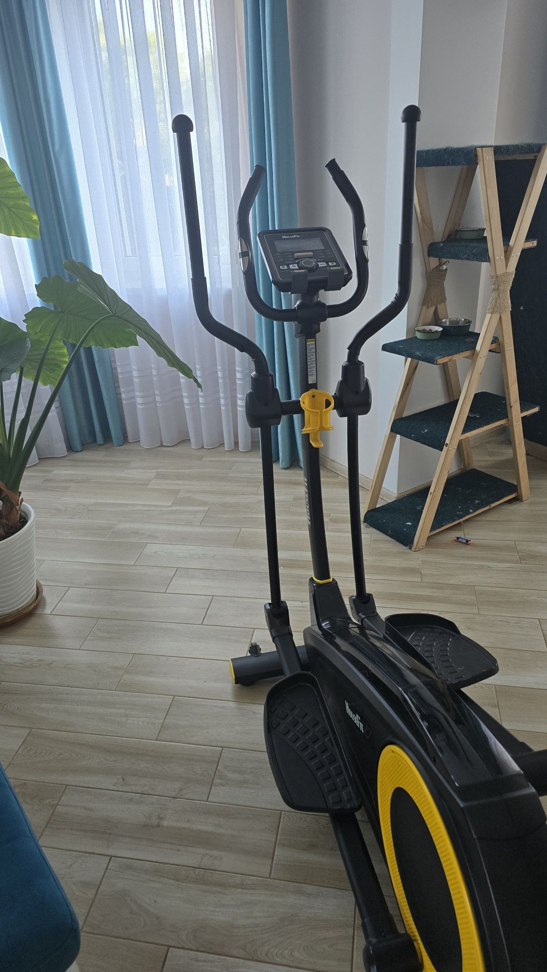 Орбітрек еліптичний програмований HouseFit  HB-8268ELM