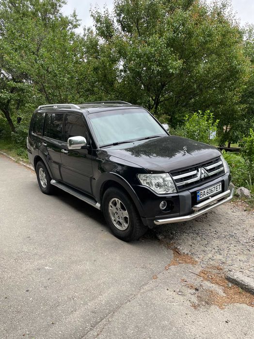Mitsubishi Pajero Wagon 4. Двигун 3,0л. Бензин. Автомат. 2007 рік.
