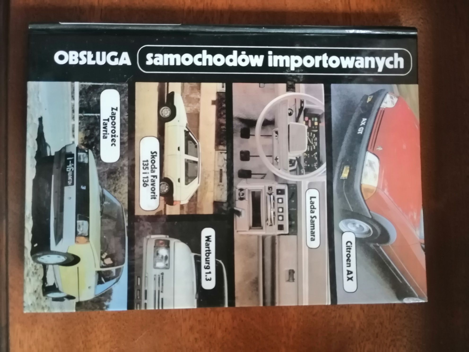 Książka do obsługi samochodów