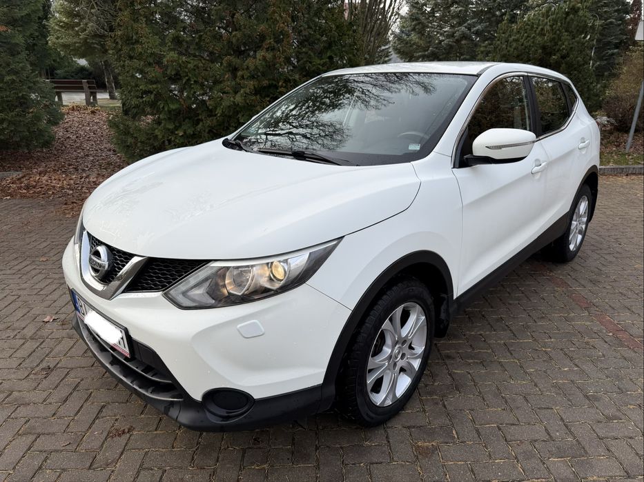Nissan Qashqai benzyna 115KM Bezwypadkowy Bardzi ładny
