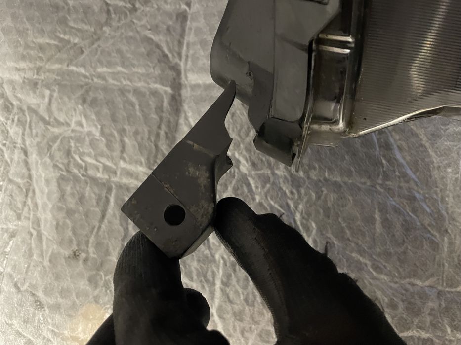 NISSAN QASHQAI II J11 13-17 lampa lewa prawa soczewka + led komplet