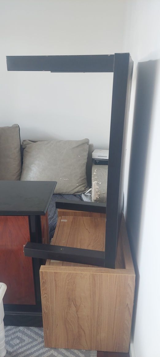 3 móveis - Móvel cabeceira, mesa preta ikea...