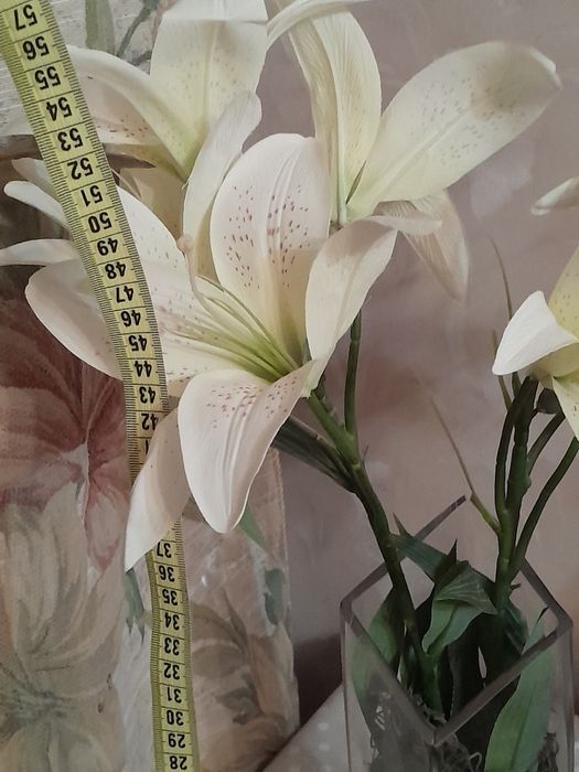 Штучні квіти, букет з вазою, Англія