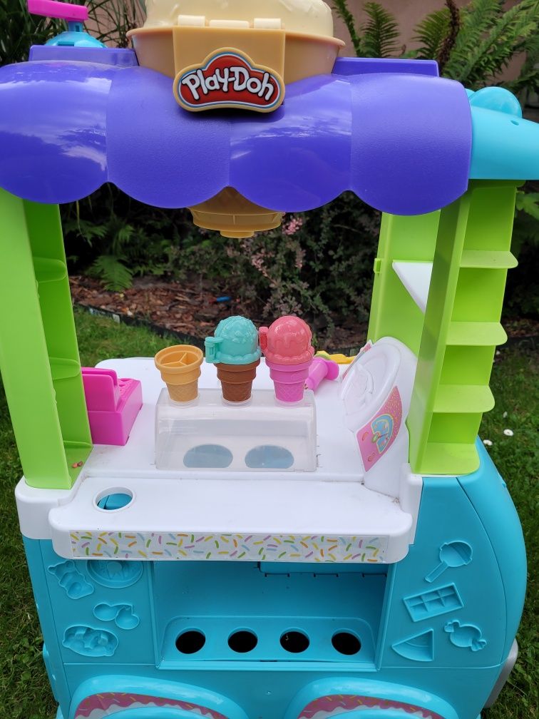 Play doh wielka lodziarnia