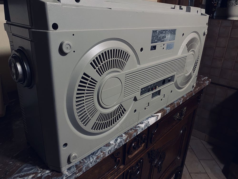 Sharp GF-9000 ghettoblaster boombox radiomagnetofon