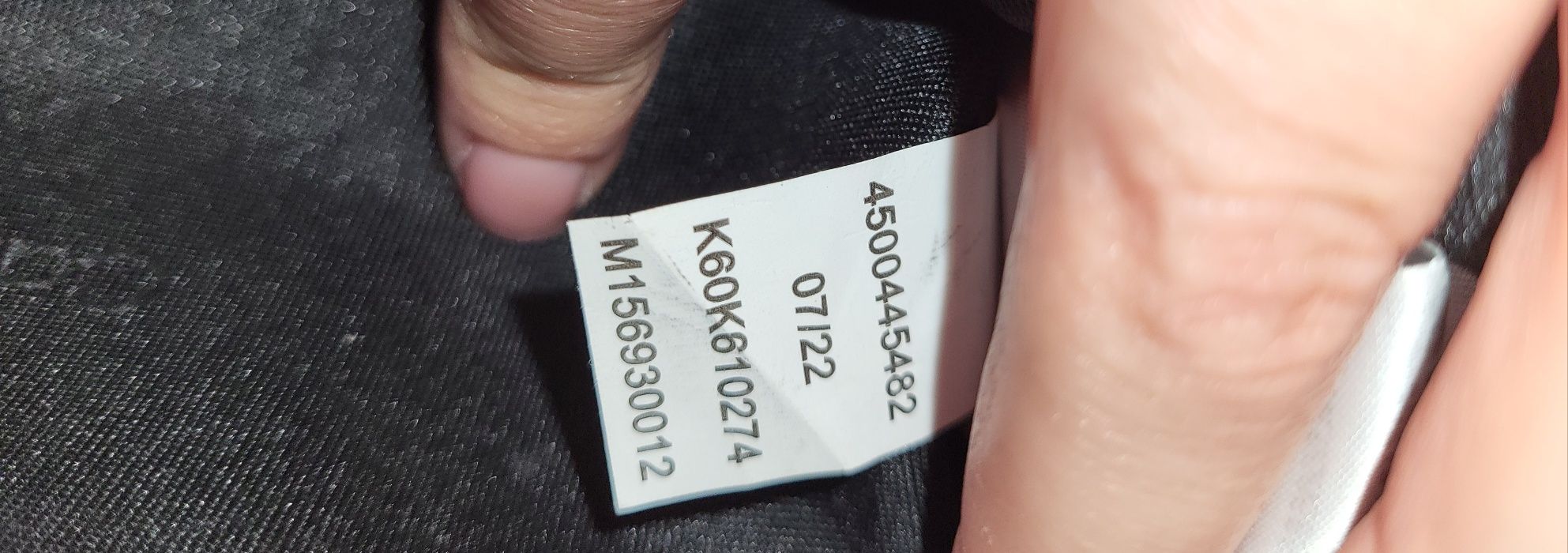 Czarna pikowana torebka Calvin Klein. Rozmiar A4 torba na ramię