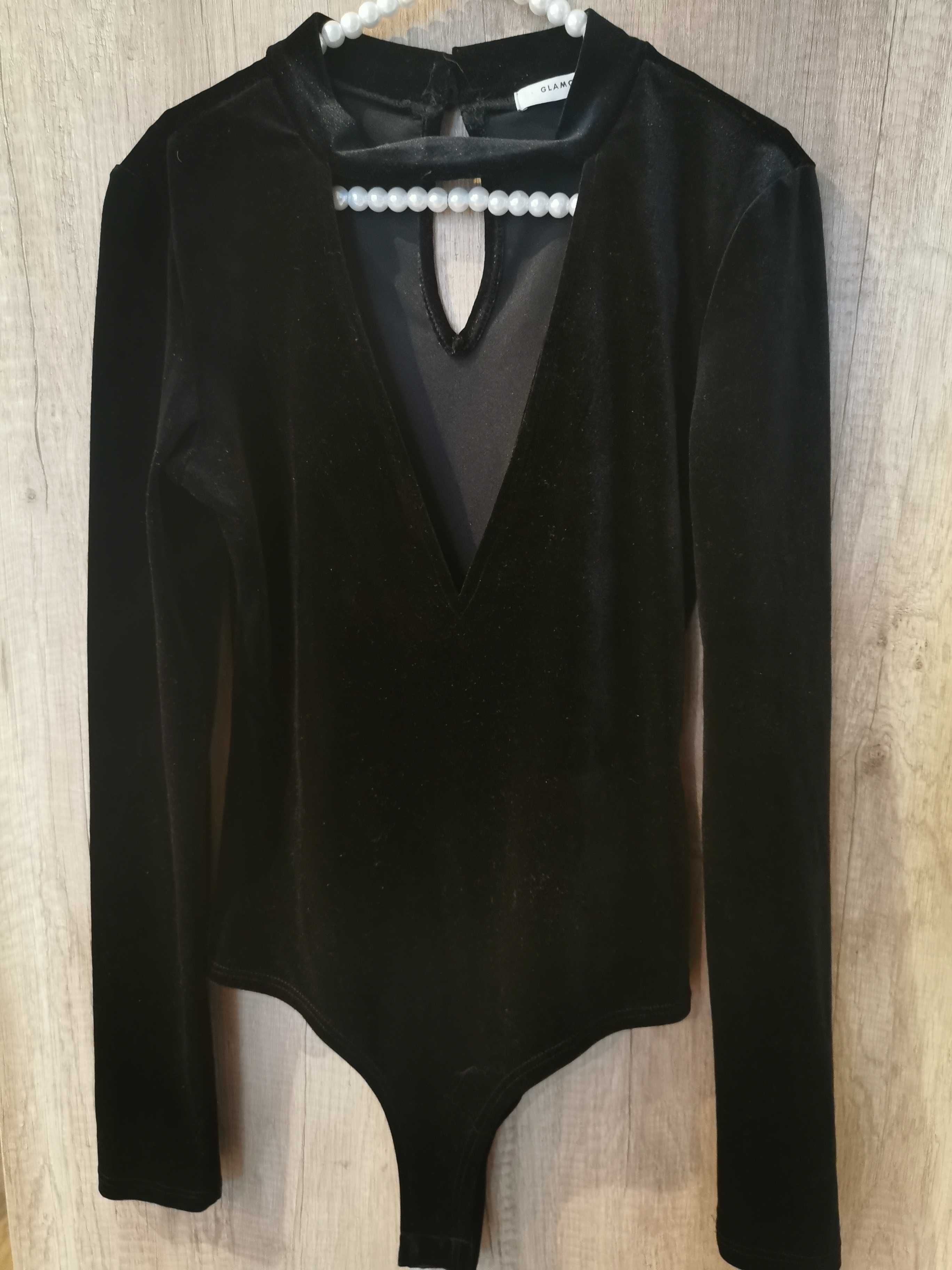 Welurowe body duży dekolt w serek z chokerem choker S 36 czarne