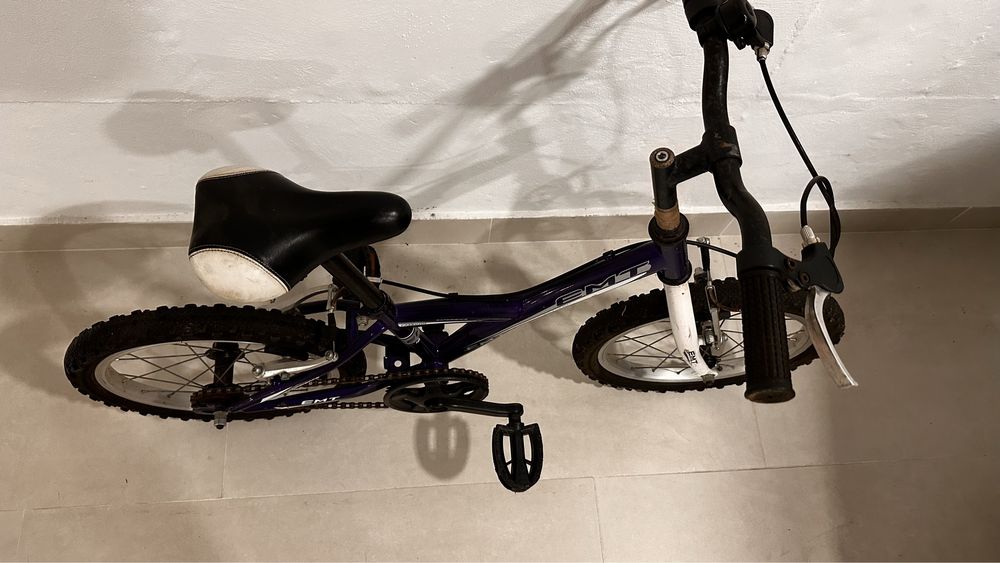 Bicicleta para criança como nova