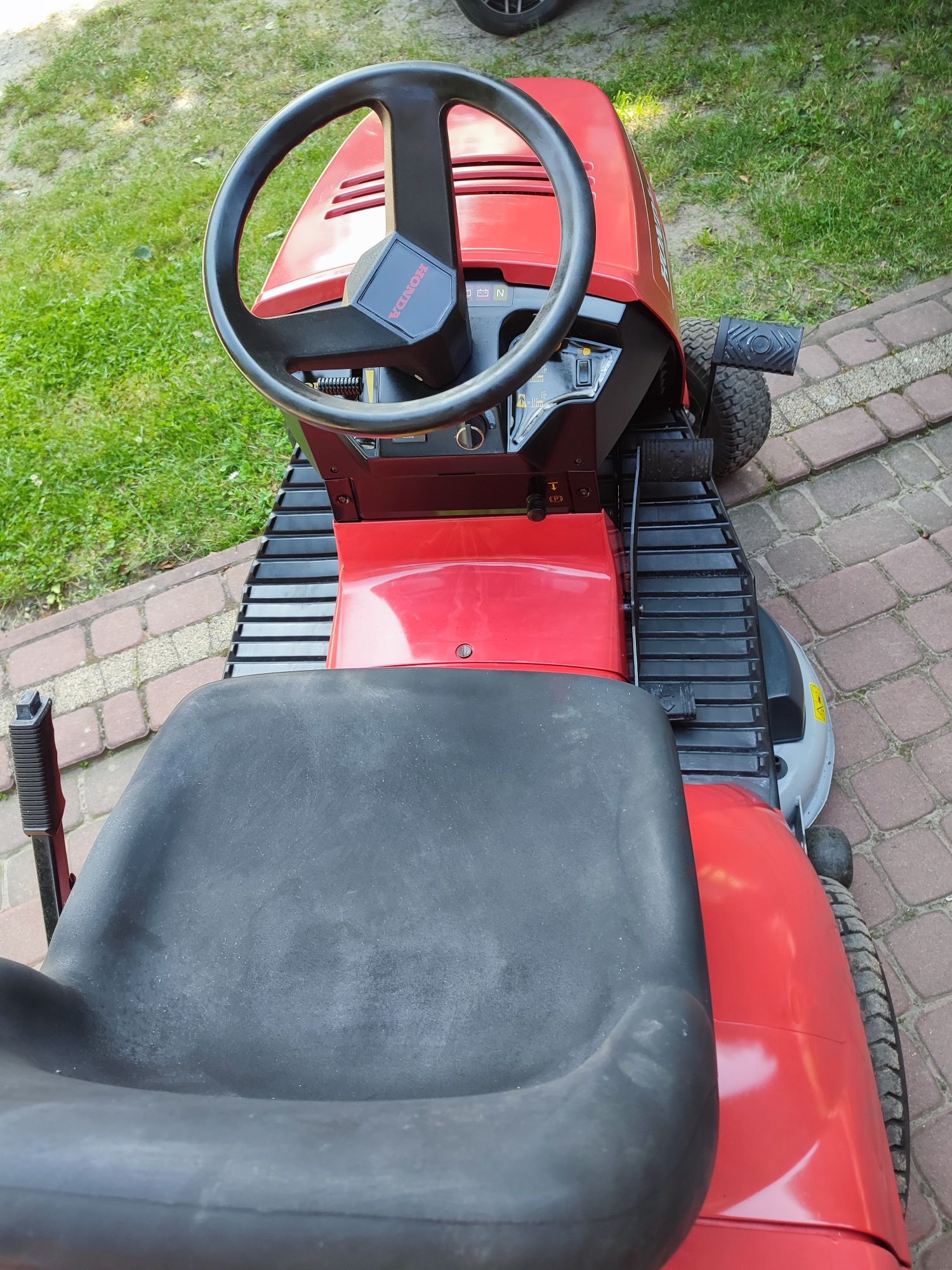 Traktorek kosiarka Honda 2220 z koszem 20 KM hydro super stan