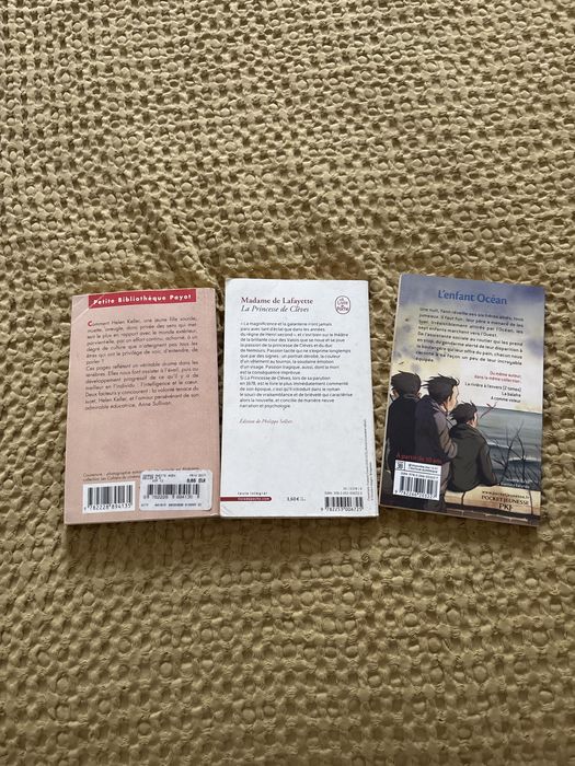 3 livros em frances