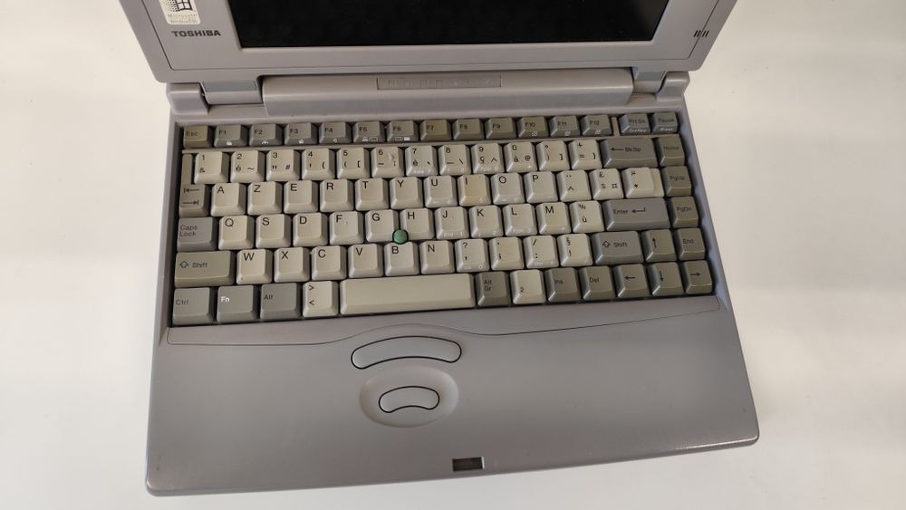 ноутбук Toshiba Satellite 100CS ретробук Тошиба сателіт PA1217 e