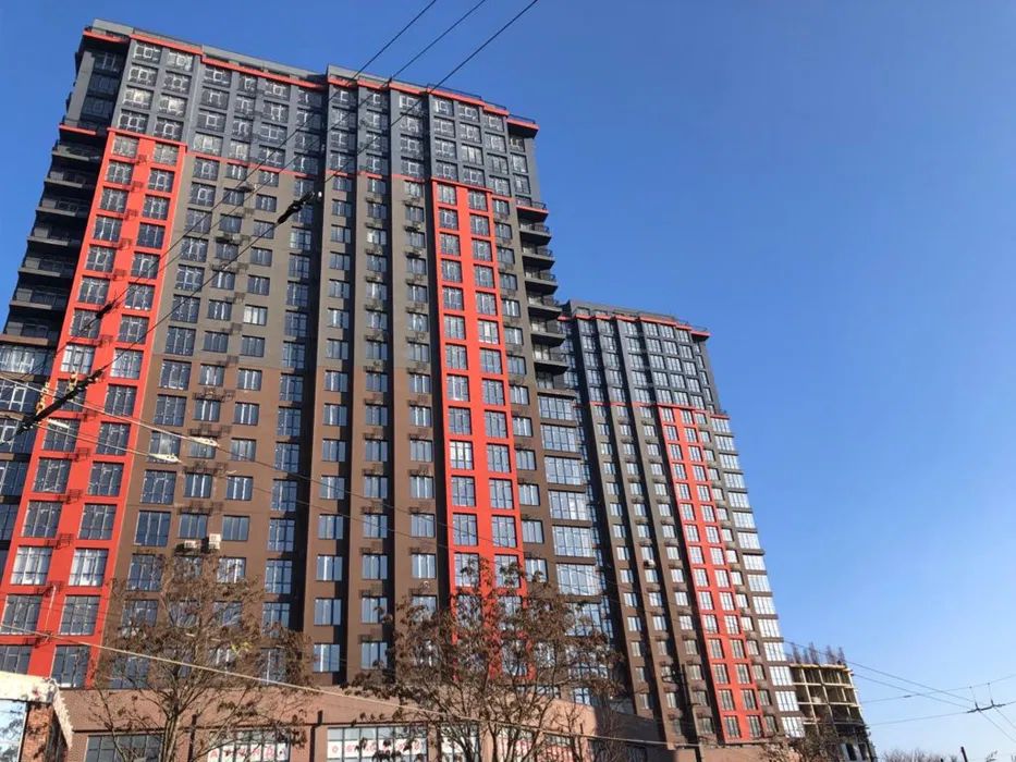 Продам 1к квартиру в жк Манхеттен/Толбухина (686-427)