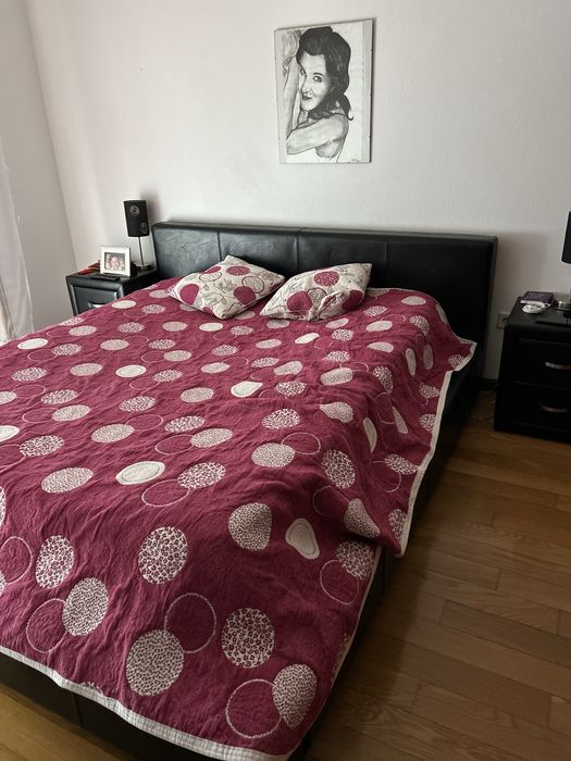 Conjunto de cama em preto