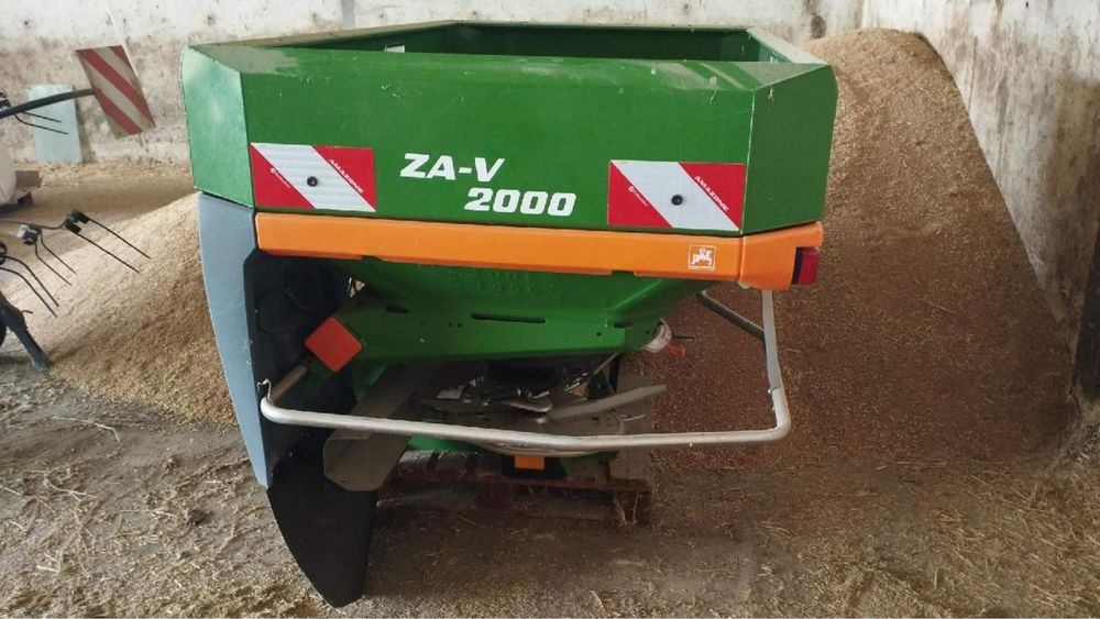 Rozsiewacz nawozu amazone zav 2000 zam nowy model