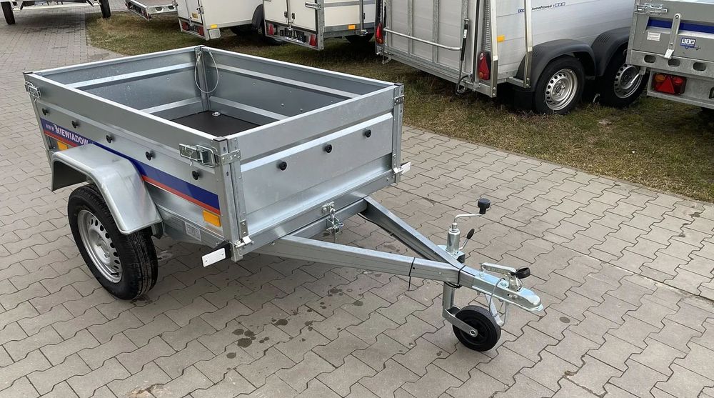 Niewiadów BE7315U  Mała Przyczepka samochodowa Niewiadów BE7315U 1,50X1,00M