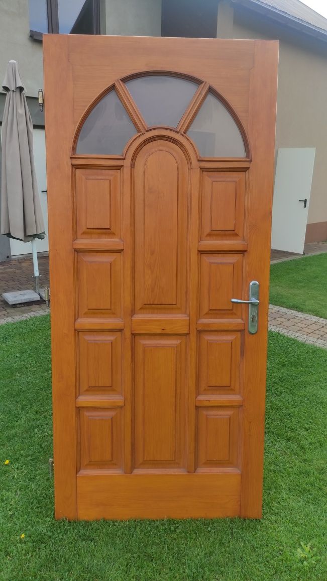 Drzwi wejściowe 98 cm