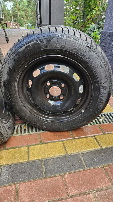 175 x 70 x R13 i 185 x 65 xR14