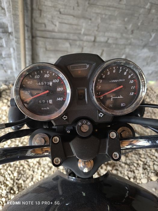 Motor 125 Junak 121