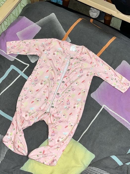рожевий комбінезон-сліп(чоловічок)для немовлят із квітковим візерунком